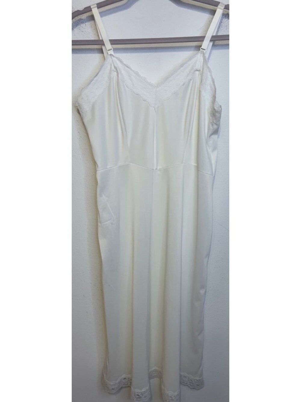 Vintage Dixie Belle Lingerie Full Slip Dress Ivory Size 36  Lace Trim 77054 USA